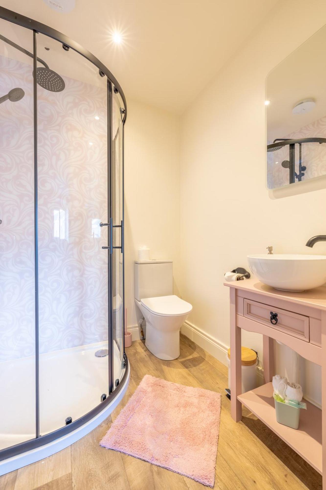 Boutique Stays At 78 バンガー エクステリア 写真